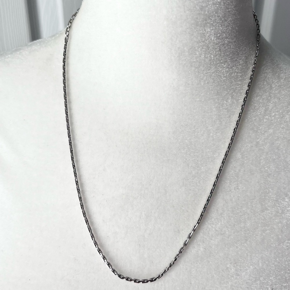 Sarah Coventry silver tone necklace chain